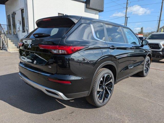 new 2024 Mitsubishi Outlander car, priced at $24,460