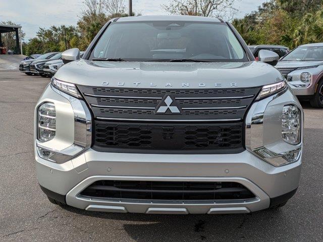 new 2024 Mitsubishi Outlander car