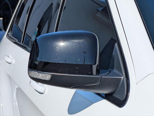 used 2020 Jeep Grand Cherokee car, priced at $21,436