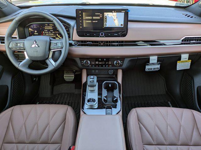 new 2025 Mitsubishi Outlander car, priced at $38,115
