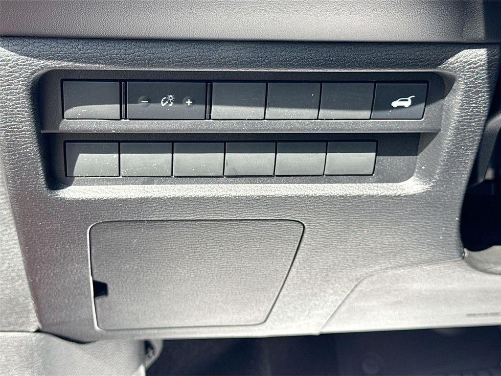 used 2025 Mitsubishi Outlander car, priced at $29,800