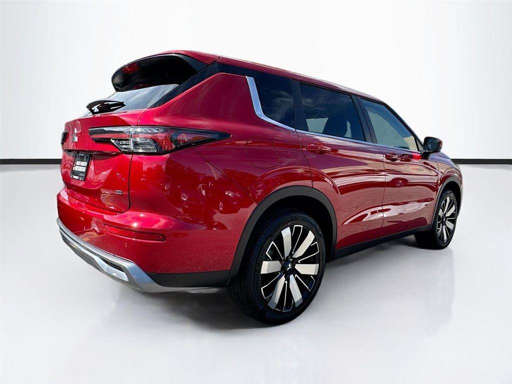 used 2025 Mitsubishi Outlander car, priced at $29,800