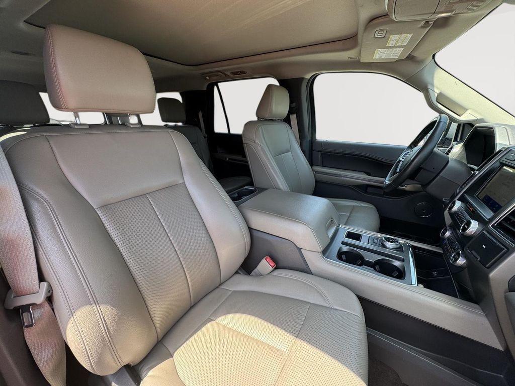 used 2021 Ford Expedition Max car, priced at $30,000