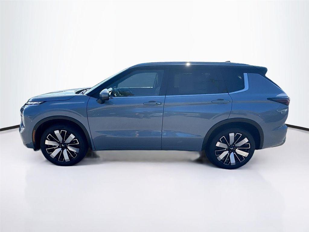 new 2025 Mitsubishi Outlander car, priced at $39,600