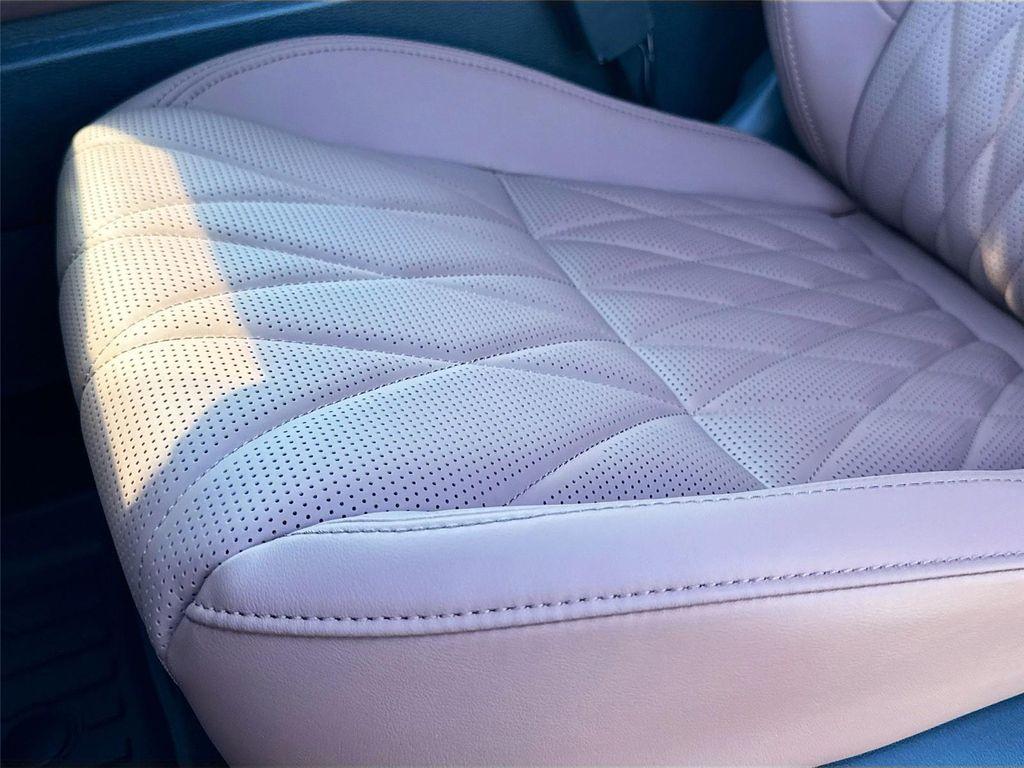 new 2025 Mitsubishi Outlander car, priced at $39,600