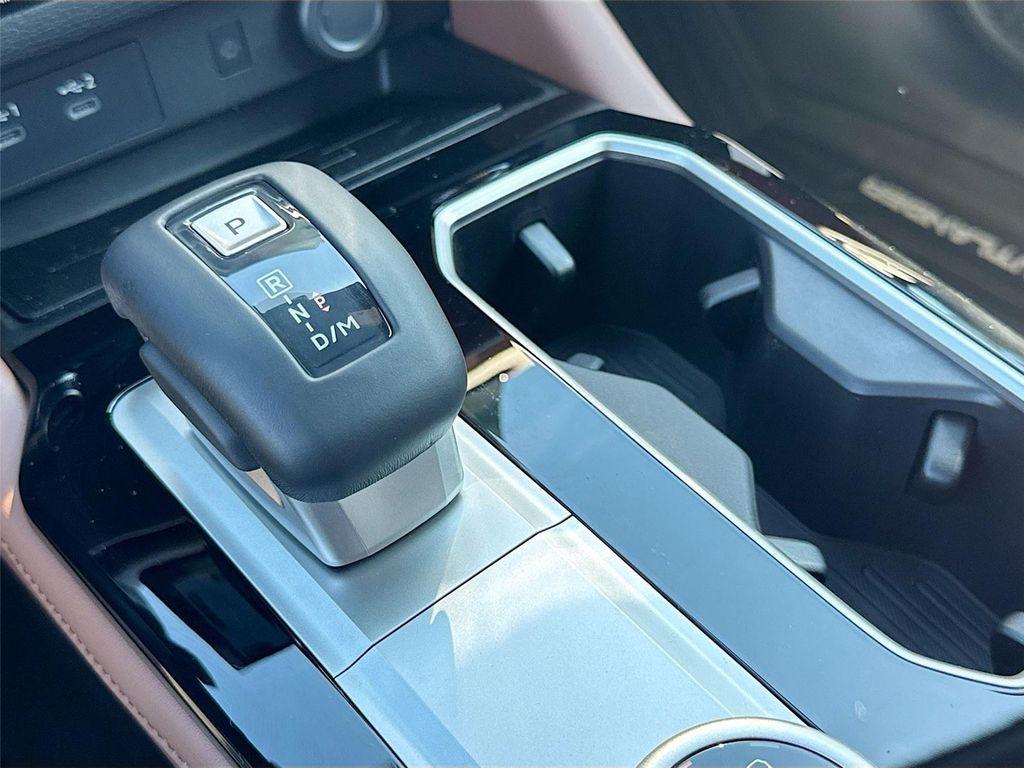 new 2025 Mitsubishi Outlander car, priced at $39,600