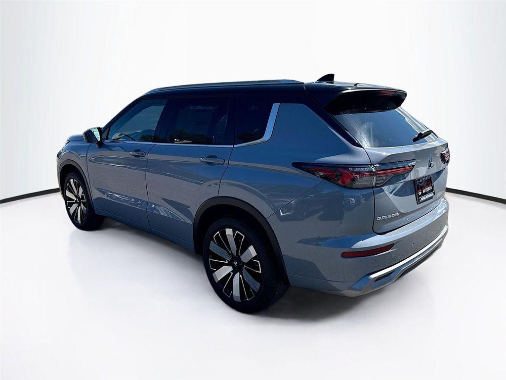 new 2025 Mitsubishi Outlander car, priced at $39,600