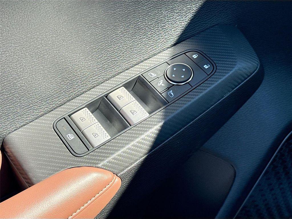 new 2025 Mitsubishi Outlander car, priced at $39,600