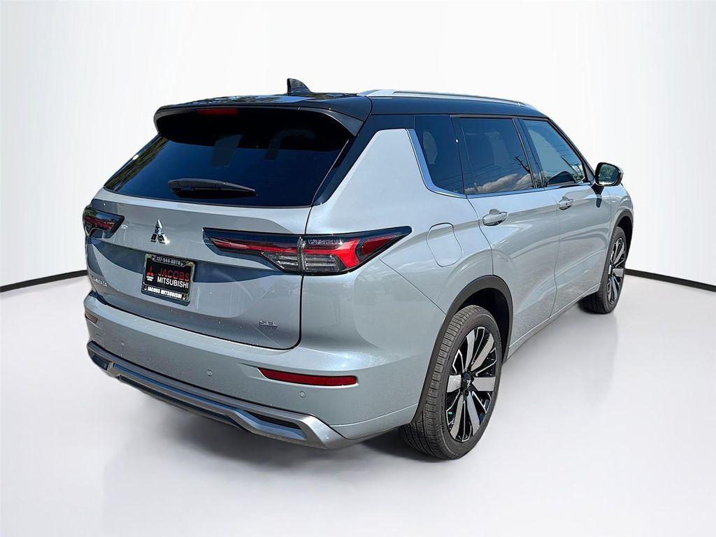 new 2025 Mitsubishi Outlander car, priced at $39,600