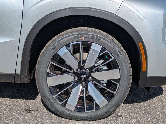new 2025 Mitsubishi Outlander car, priced at $32,870