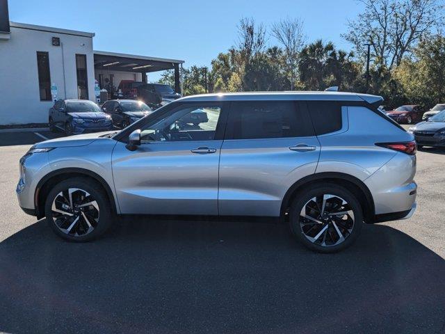 new 2024 Mitsubishi Outlander car, priced at $36,090