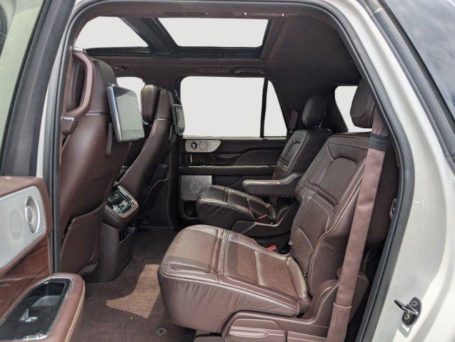 used 2019 Lincoln Navigator L car, priced at $40,995