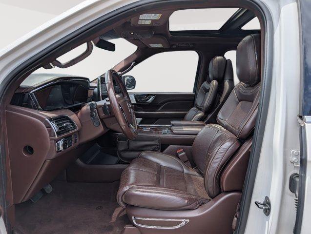 used 2019 Lincoln Navigator L car, priced at $40,995