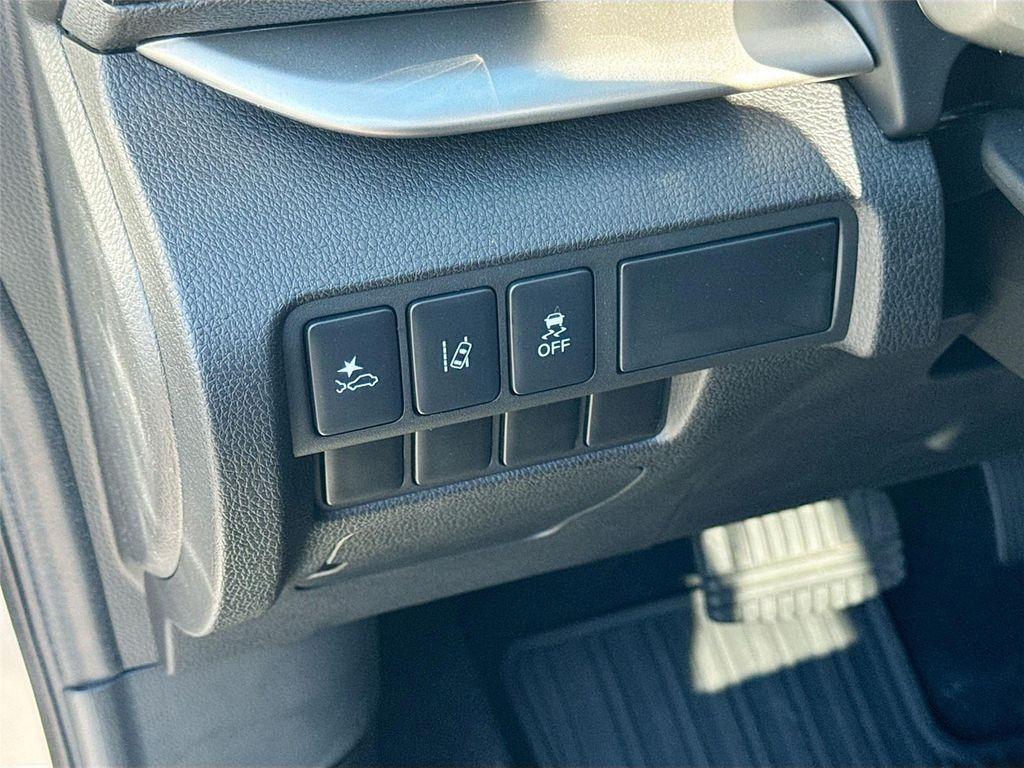 new 2025 Mitsubishi Eclipse Cross car, priced at $22,200