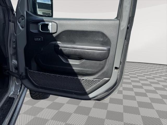 used 2021 Jeep Wrangler car, priced at $25,817