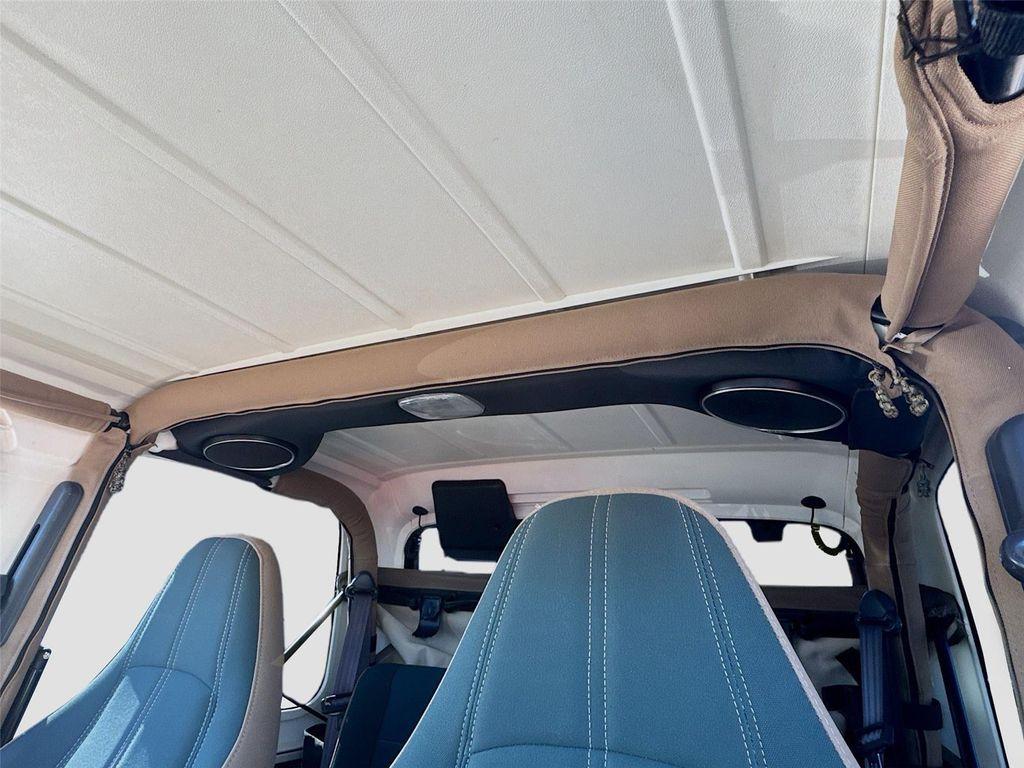 used 2001 Jeep Wrangler car, priced at $12,863