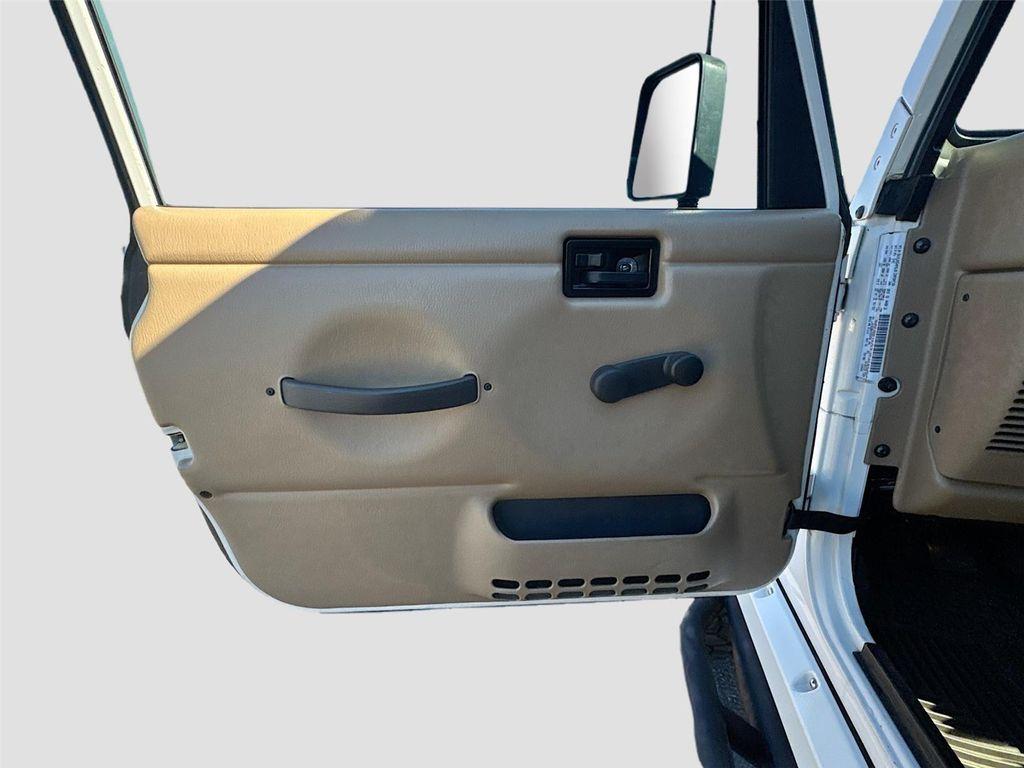 used 2001 Jeep Wrangler car, priced at $12,863