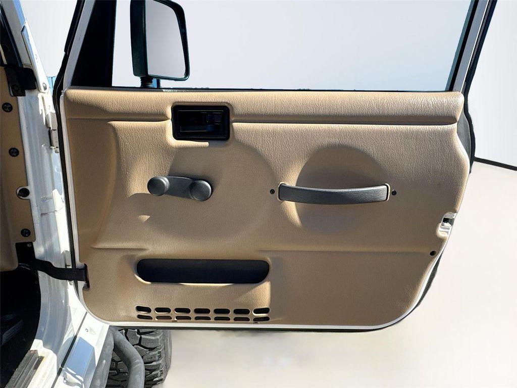 used 2001 Jeep Wrangler car, priced at $12,863