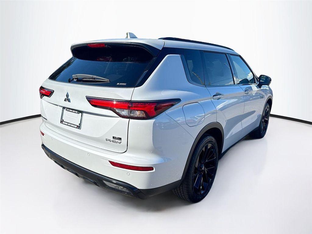 new 2025 Mitsubishi Outlander PHEV car, priced at $43,145