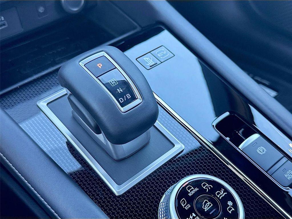 new 2025 Mitsubishi Outlander PHEV car, priced at $43,145