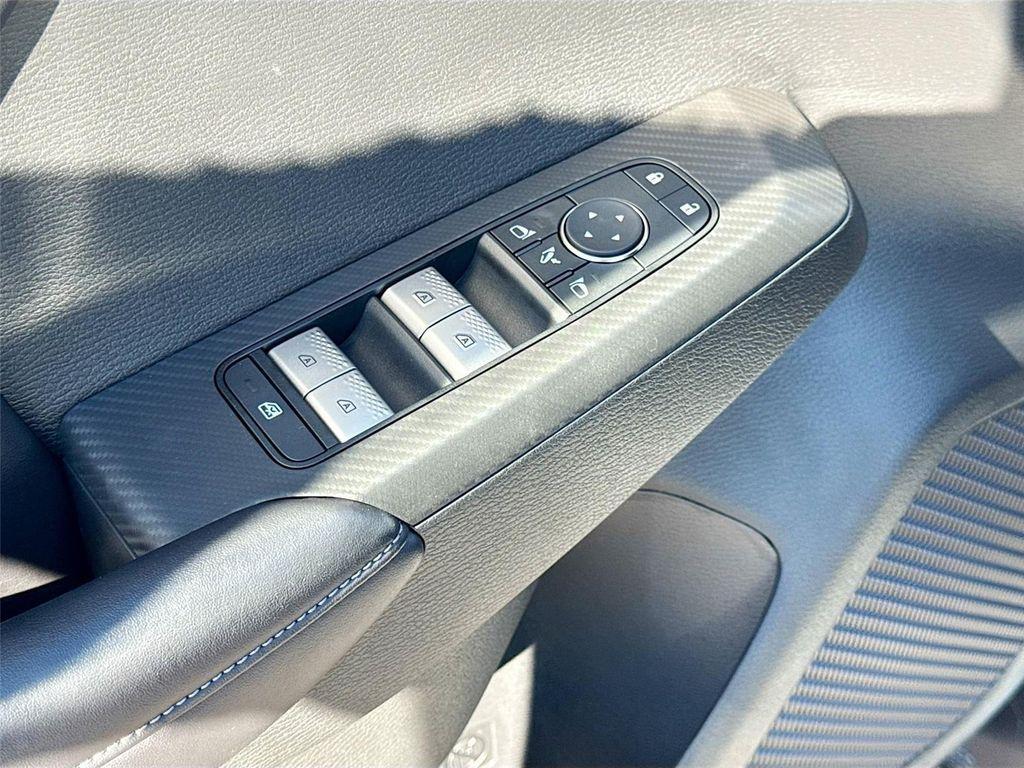 new 2025 Mitsubishi Outlander PHEV car, priced at $43,145