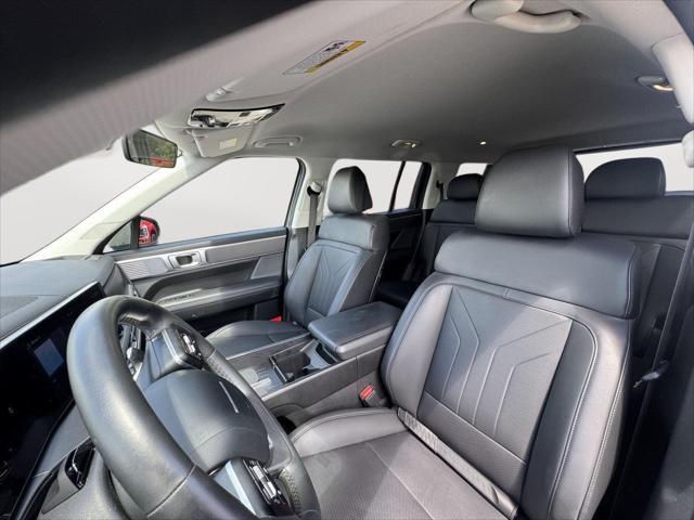 used 2024 Hyundai Santa Fe car, priced at $28,729