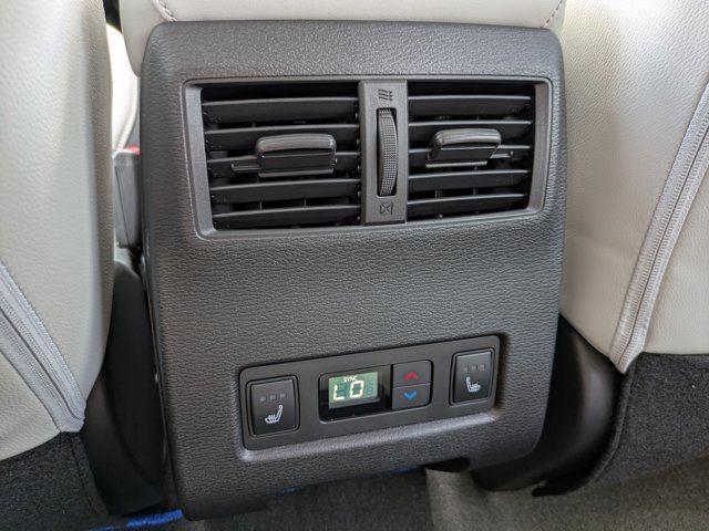 new 2025 Mitsubishi Outlander PHEV car
