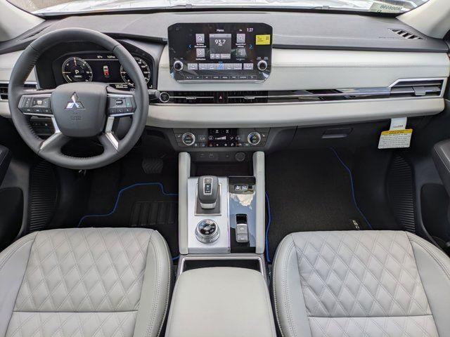 new 2025 Mitsubishi Outlander PHEV car