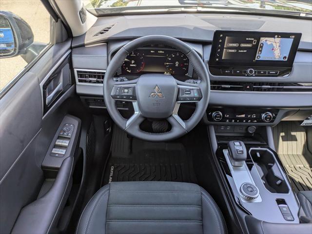 new 2025 Mitsubishi Outlander car, priced at $39,305