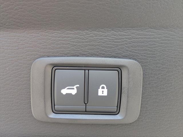 new 2025 Mitsubishi Outlander car, priced at $39,305