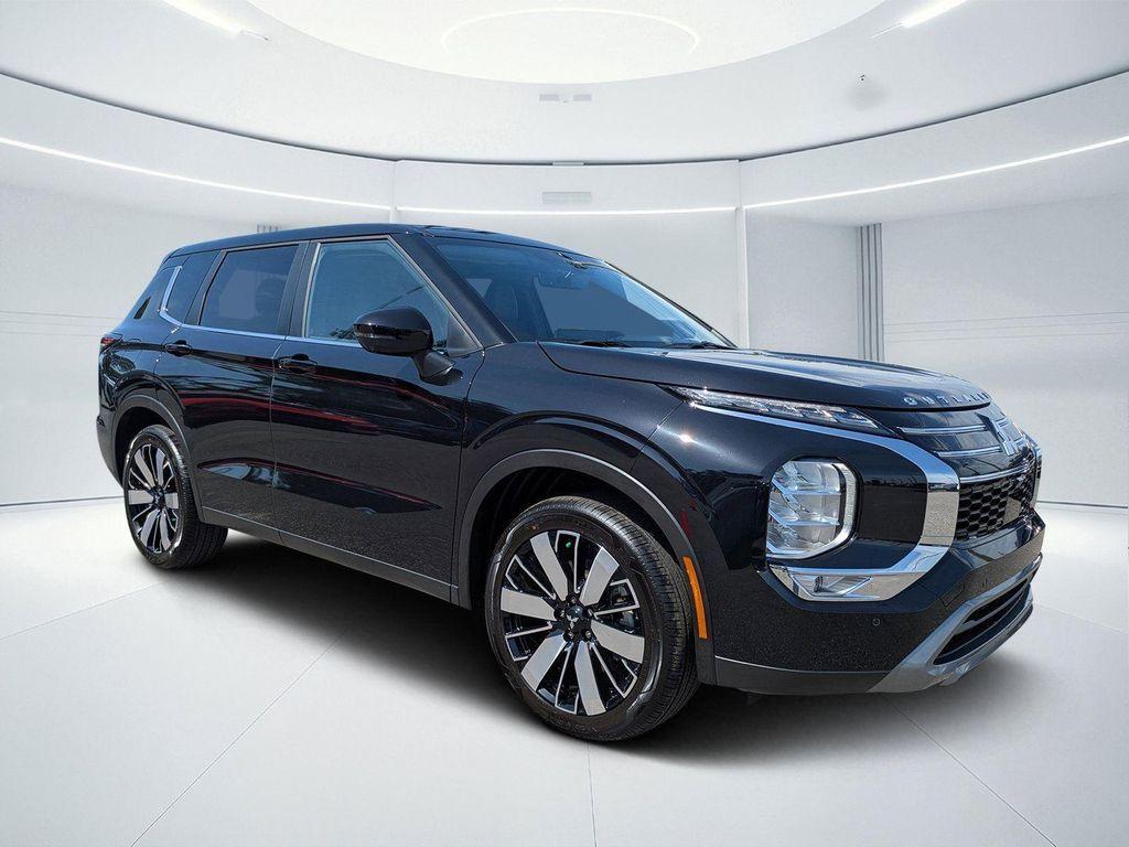 new 2025 Mitsubishi Outlander car, priced at $34,055