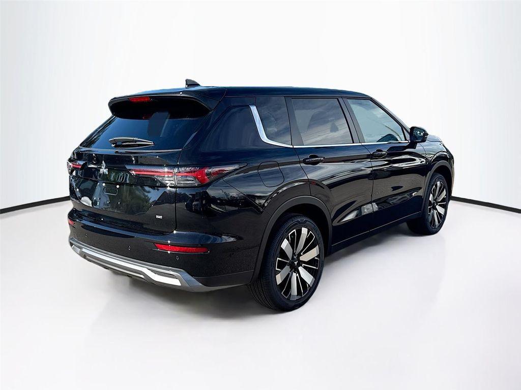 new 2025 Mitsubishi Outlander car, priced at $34,055
