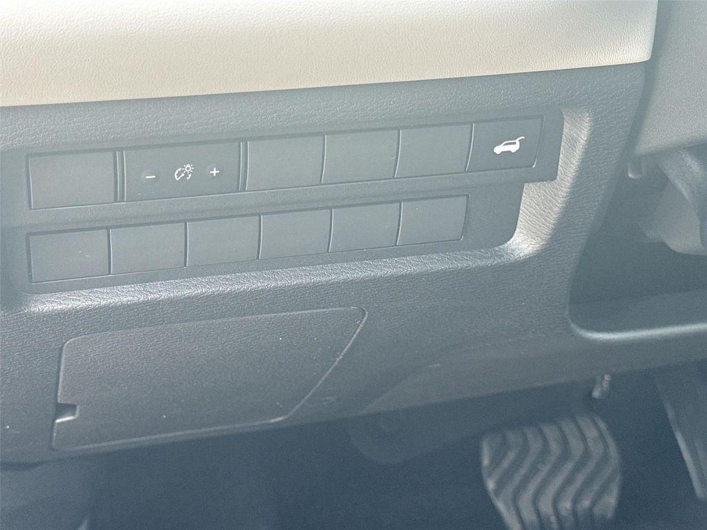 new 2025 Mitsubishi Outlander car, priced at $40,180