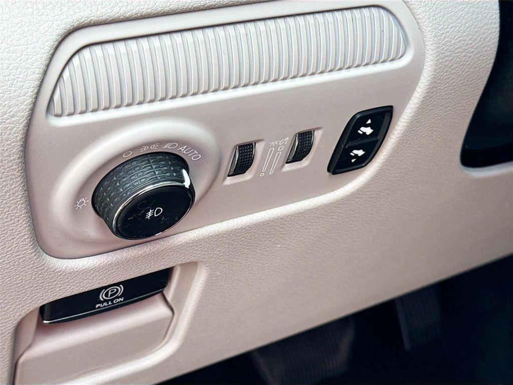 used 2022 Jeep Wagoneer car, priced at $43,500