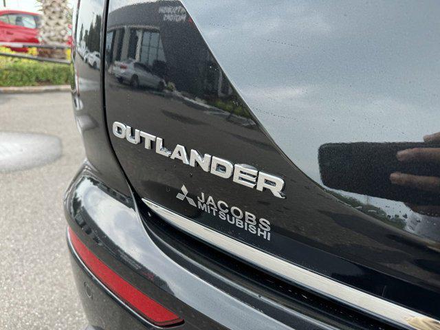 new 2024 Mitsubishi Outlander car, priced at $30,490