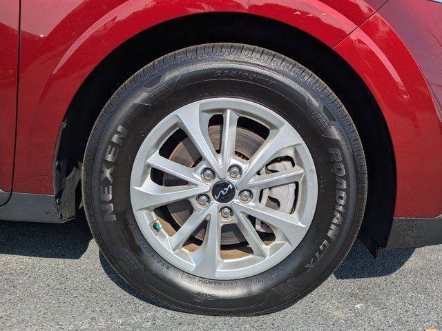 used 2024 Kia Carnival car, priced at $31,500