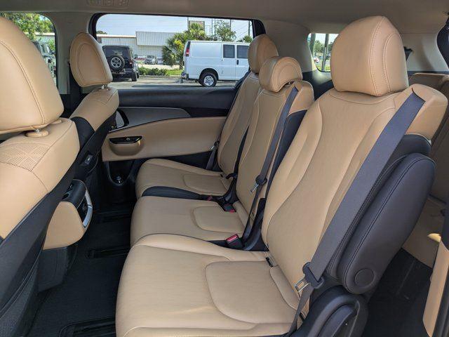 used 2024 Kia Carnival car, priced at $31,500