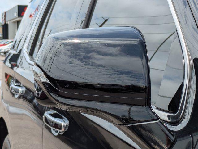 used 2022 GMC Yukon car, priced at $59,695