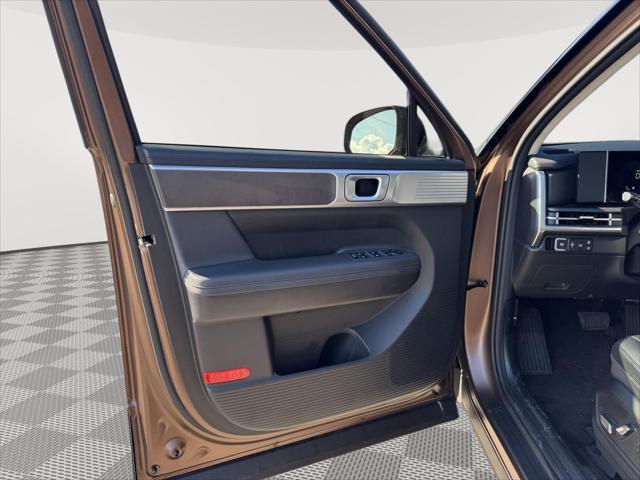 used 2025 Hyundai Santa Fe car, priced at $36,995