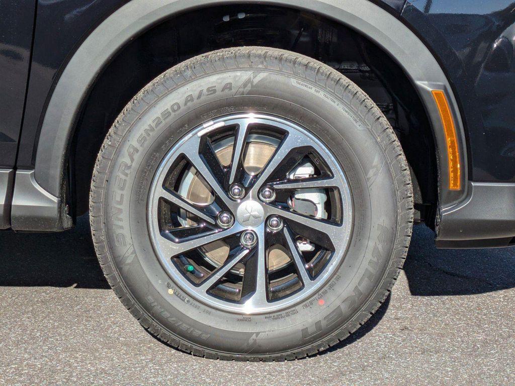 new 2025 Mitsubishi Eclipse Cross car, priced at $22,240