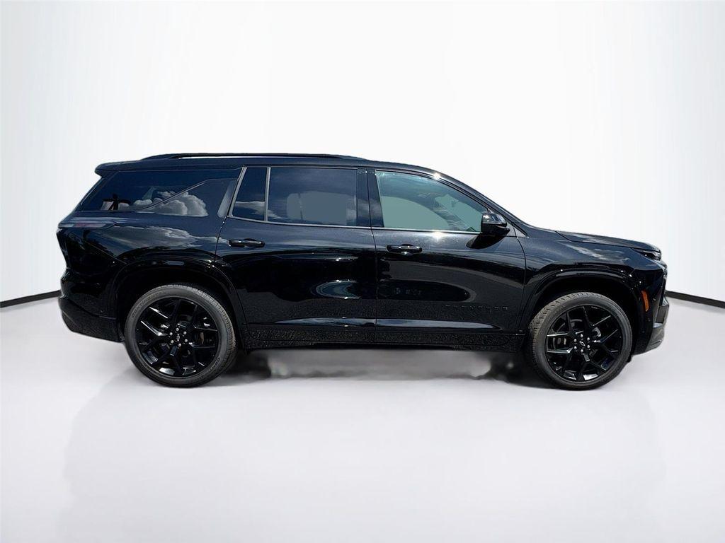 used 2024 Chevrolet Traverse car, priced at $44,000