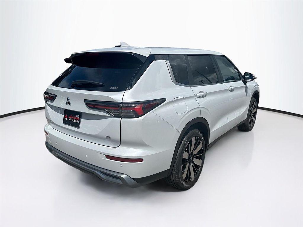 new 2025 Mitsubishi Outlander car, priced at $41,840