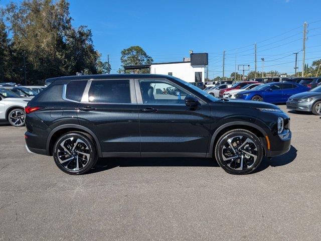 new 2024 Mitsubishi Outlander car, priced at $36,600