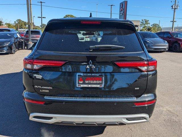 new 2024 Mitsubishi Outlander car, priced at $36,600