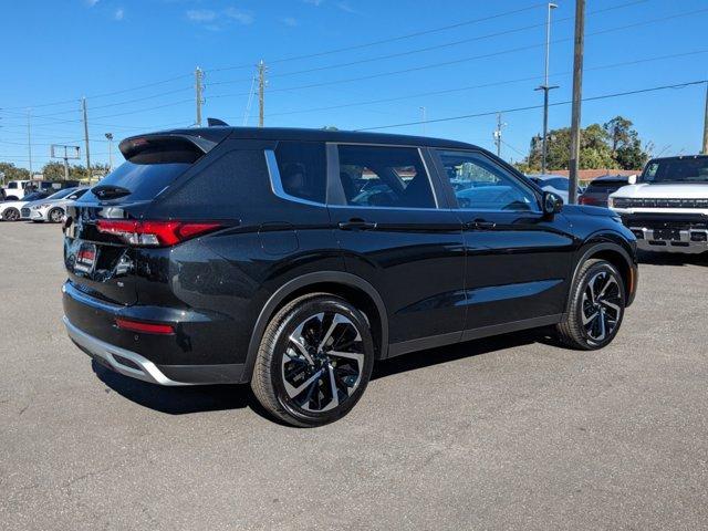 new 2024 Mitsubishi Outlander car, priced at $36,600