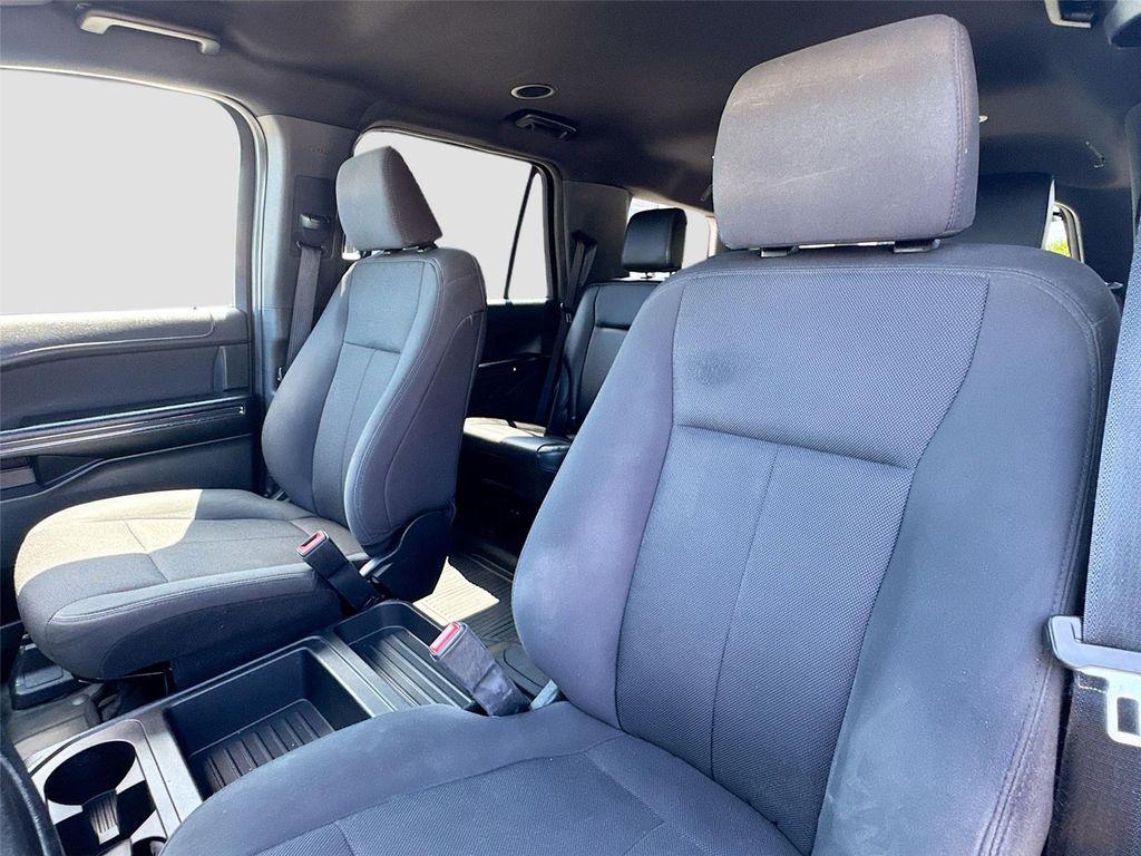 used 2021 Ford Expedition car, priced at $25,000