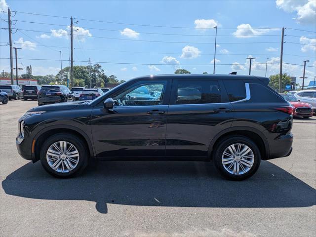 used 2024 Mitsubishi Outlander car, priced at $23,924