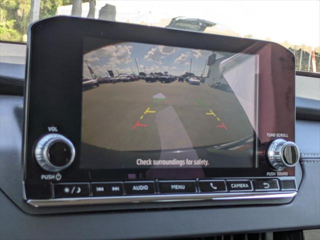 used 2024 Mitsubishi Outlander car, priced at $23,924