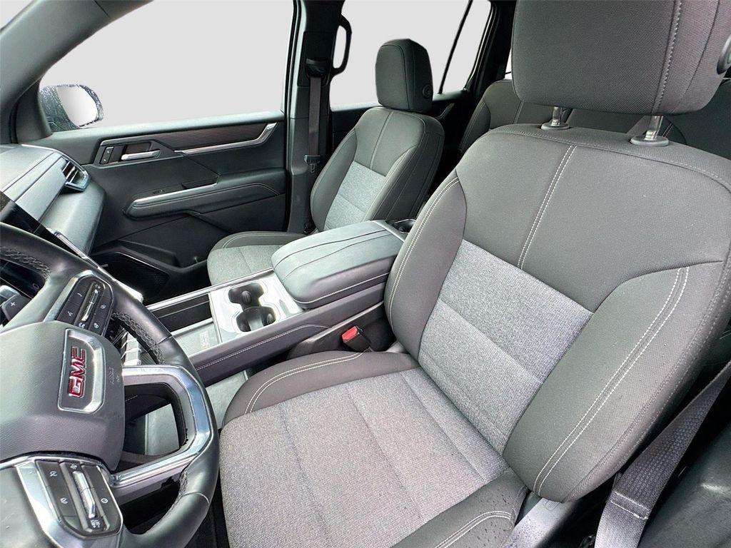 used 2025 GMC Acadia car, priced at $34,500