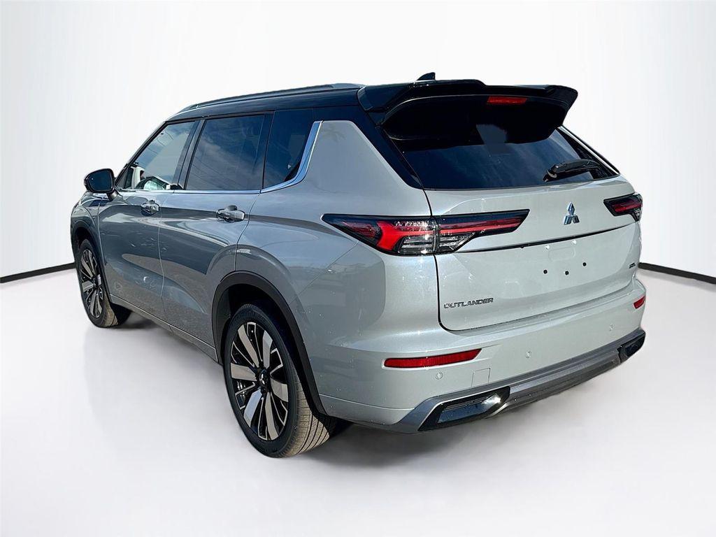 new 2025 Mitsubishi Outlander car, priced at $38,880